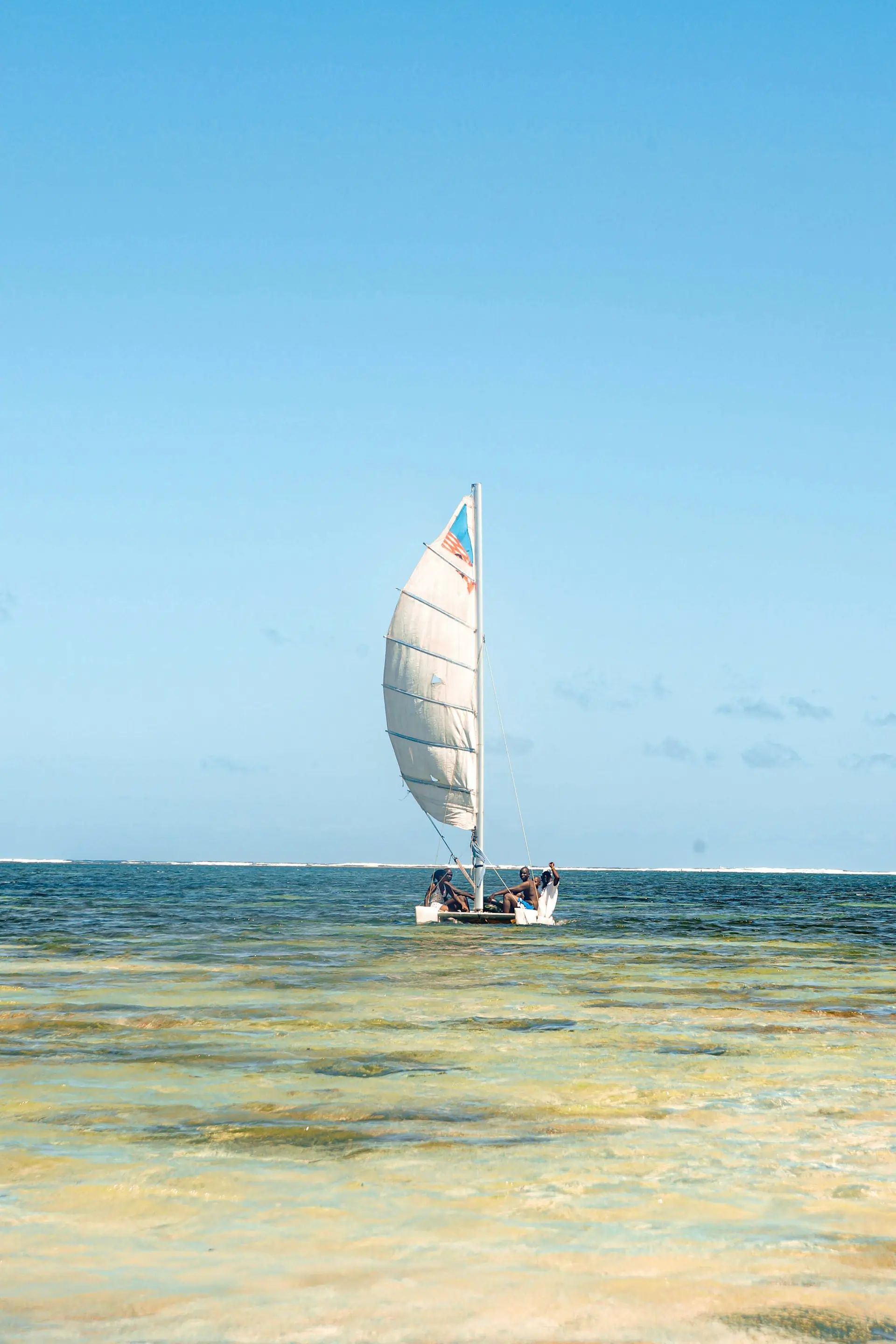 Kenya Safari and Diani Beach Holiday: How to Combine the Bush with the Coast